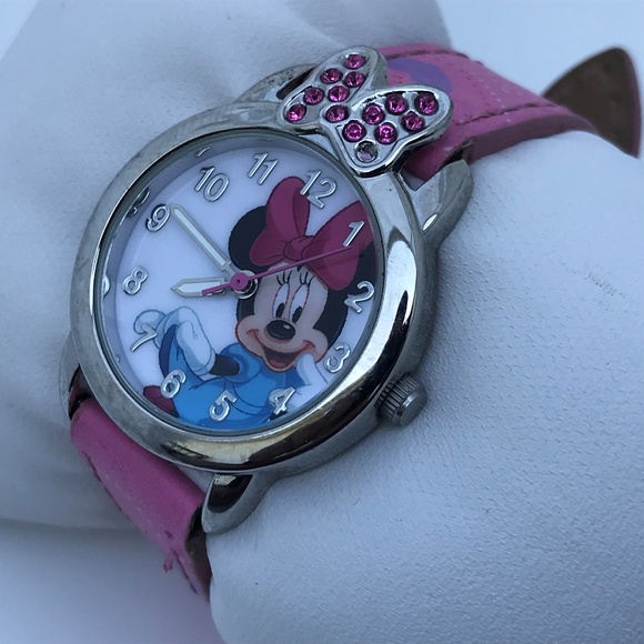 Disney Accessories - Disney Minnie Mouse Ladies Watch Pink Band Analog